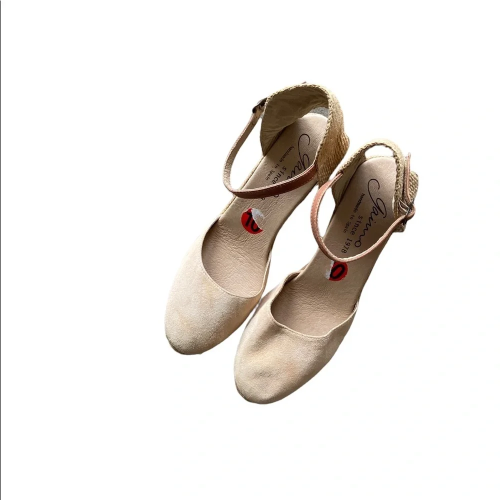 GAIMO Tan Wedge Espadrilles Sandals